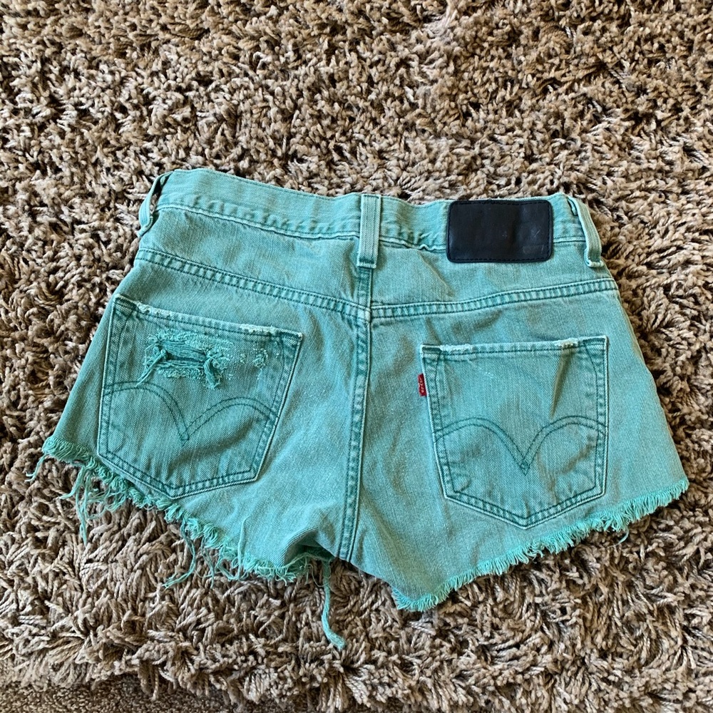 Levi’s cut off teal shorts